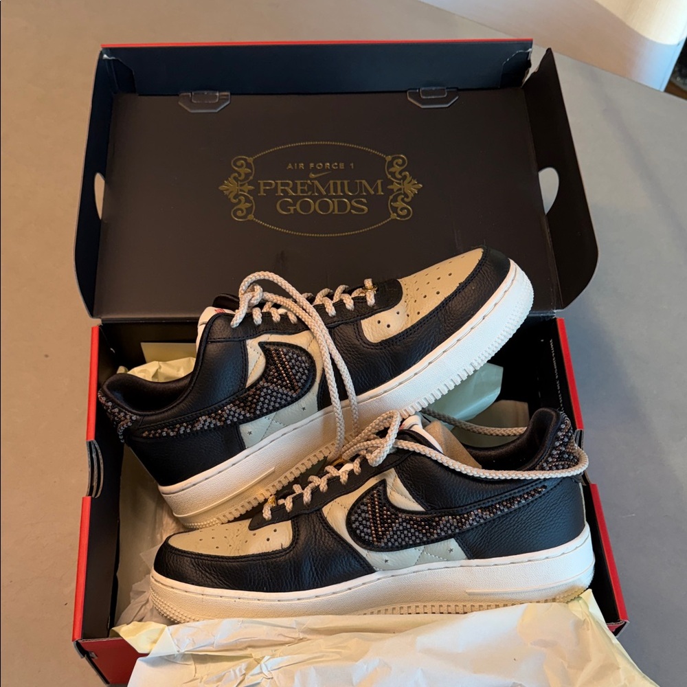 Nike AF1 WOMENS Black and Cream Premium Goods Low-Top Sneakers NWOT women’s 11